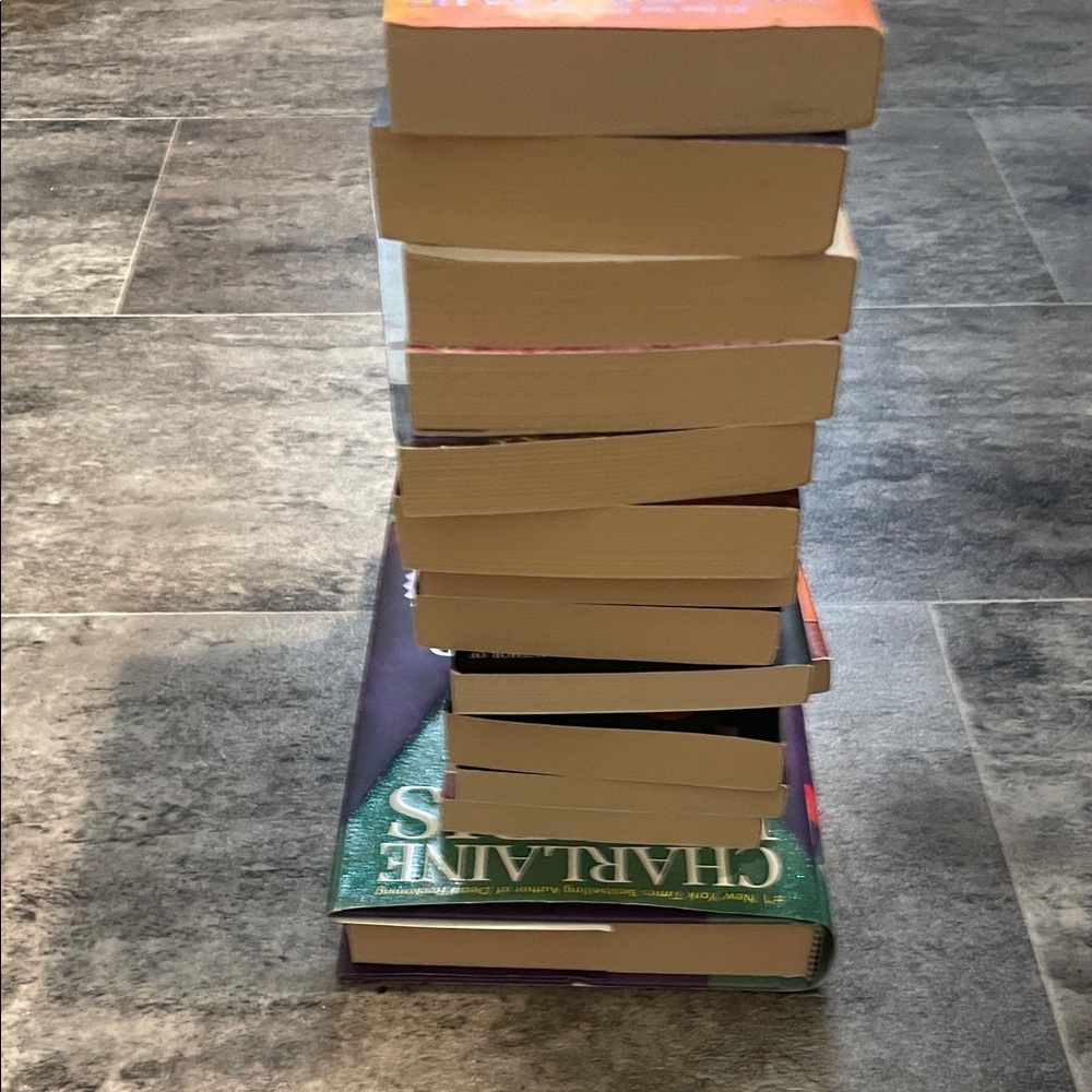 Charlaine Harris 14 novel / Book Collection - Picture 11 of 11